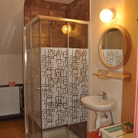 منزل للإقامة R&b Vendeghaz *