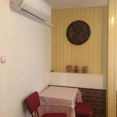 R&b Vendeghaz منزل للإقامة