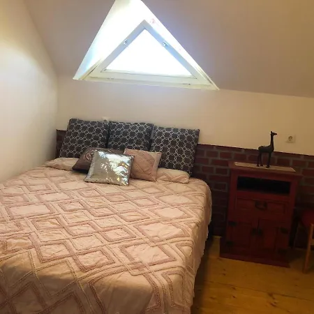 R&b Vendeghaz منزل للإقامة بالاتوناكاراتيا