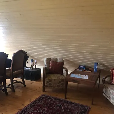 R&b Vendeghaz منزل للإقامة بالاتوناكاراتيا