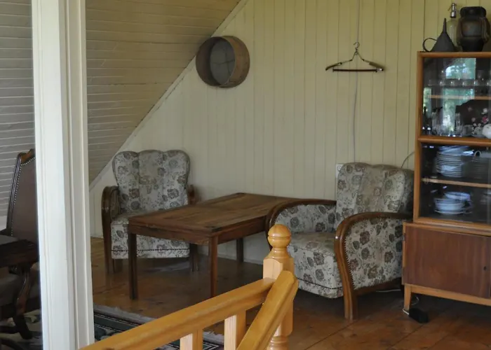 R&b Vendeghaz Balatonakarattya