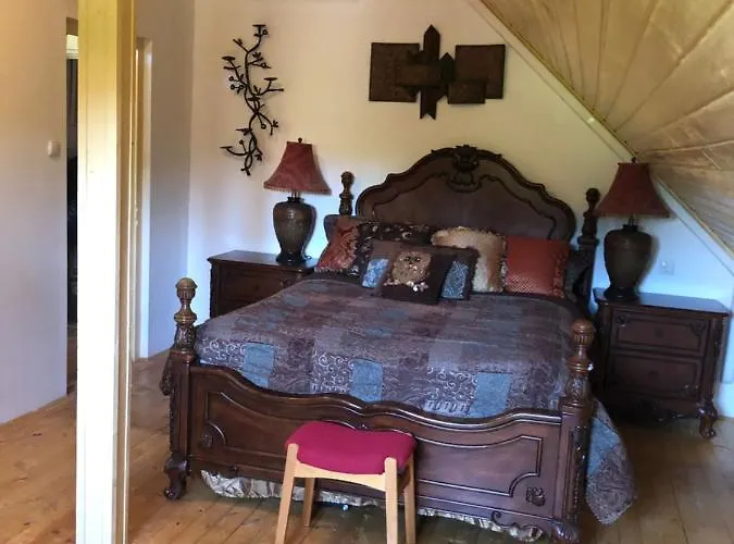 R&b Balatonakarattya